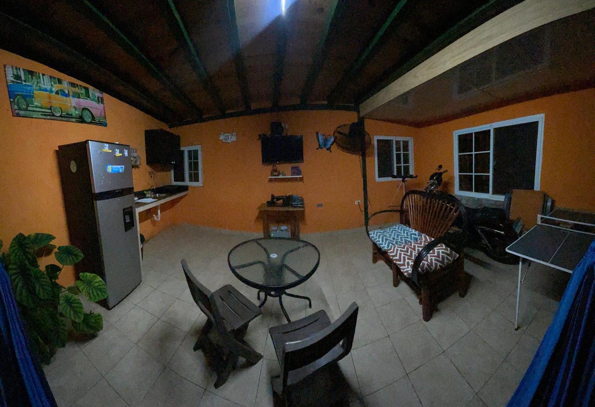 Hostal La India Dormida El Valle de Anton Extérieur photo