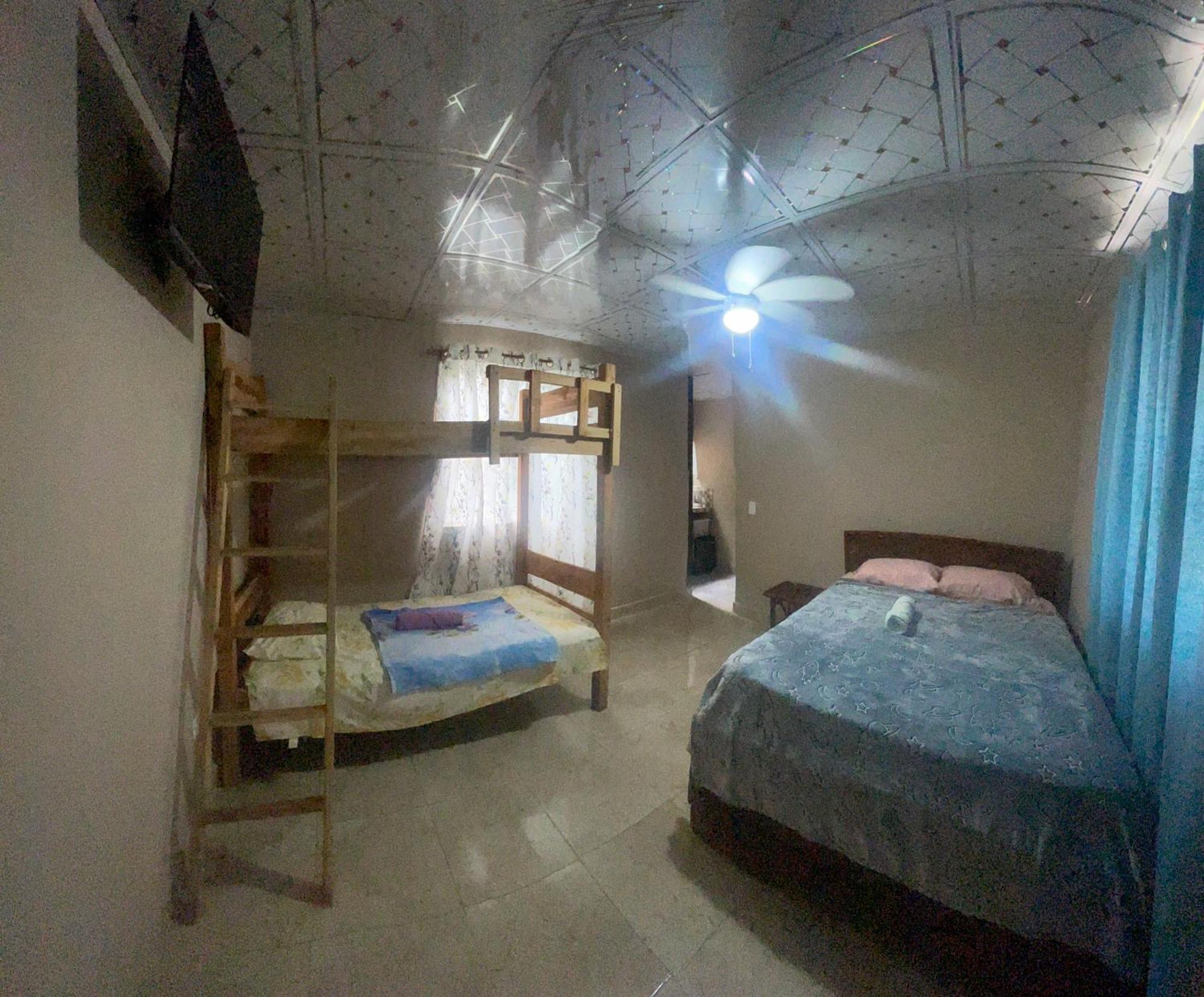Hostal La India Dormida El Valle de Anton Extérieur photo